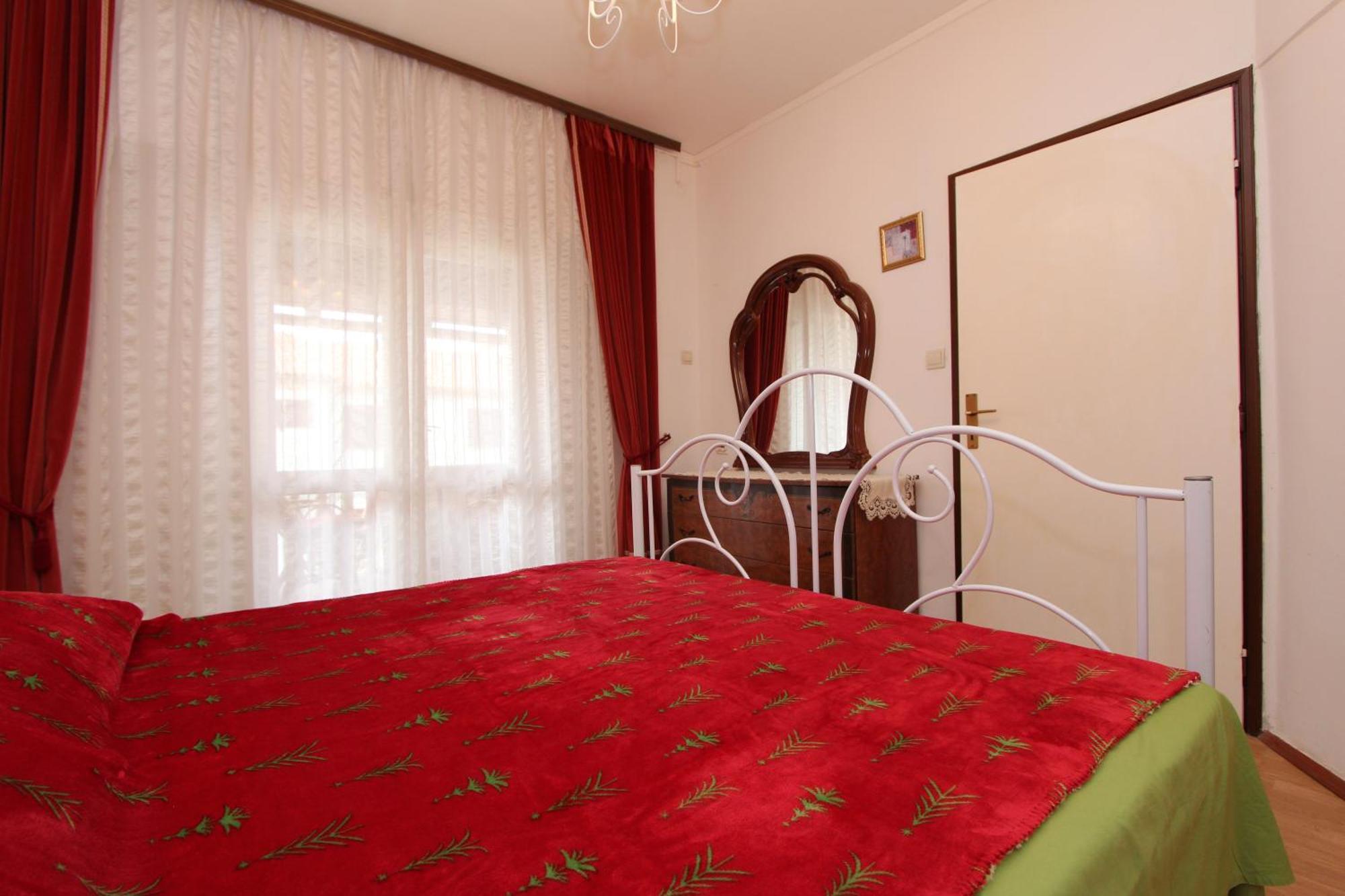 Apartments Belsa 罗维尼 外观 照片